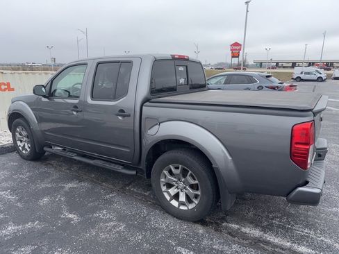 Used 2020 Nissan Frontier SV image 13