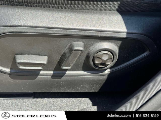 Used 2023 Jeep Grand Cherokee Limited AWD/4WD image 25