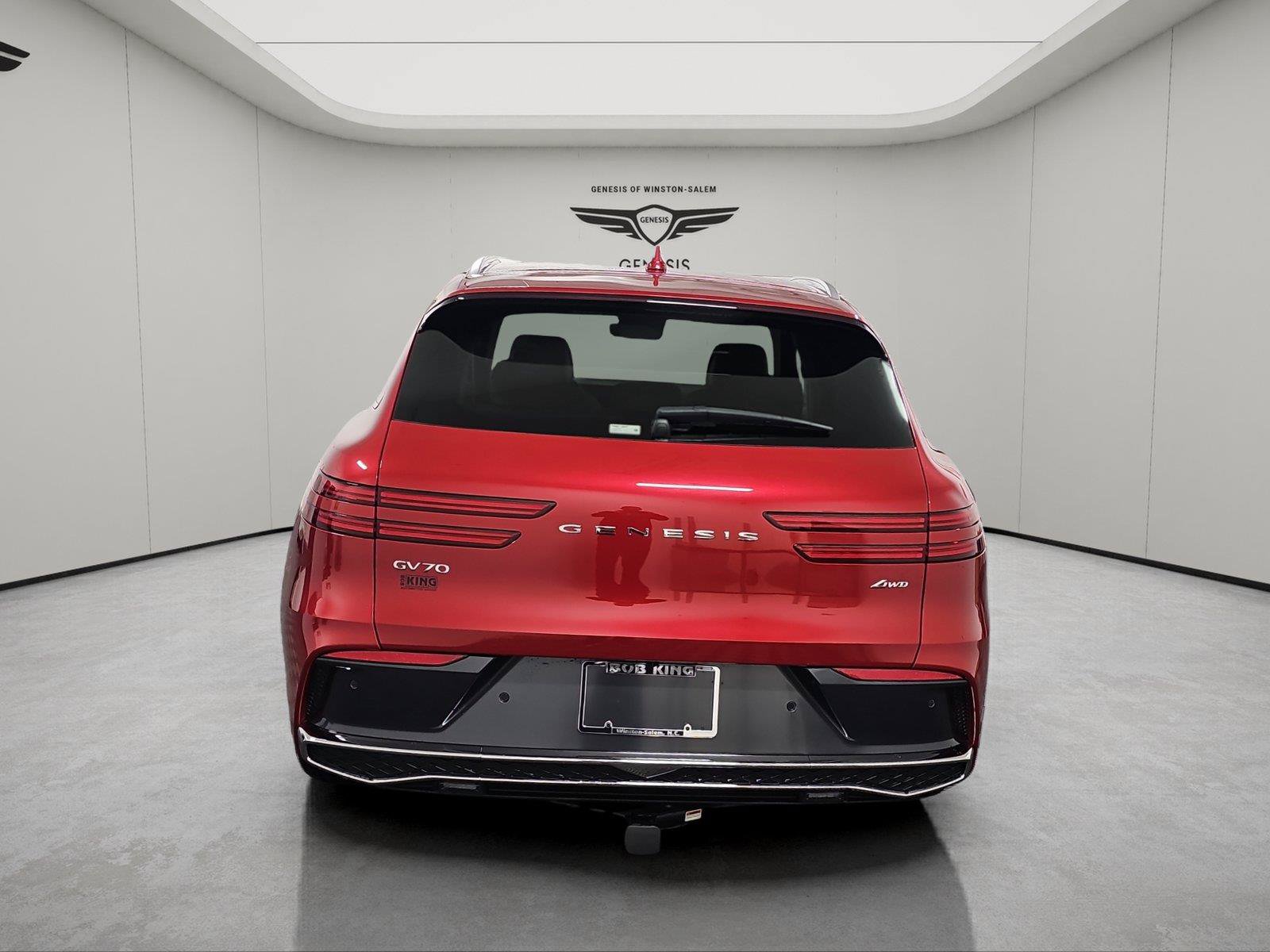 Used 2026 Genesis GV70 2.5T Select AWD/4WD image 4