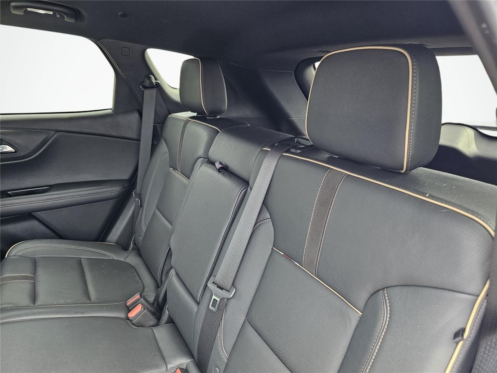 Used 2023 Chevrolet Blazer Premier FWD image 34