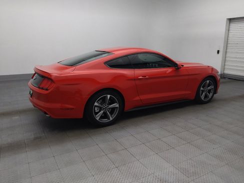 Used 2017 Ford Mustang Coupe RWD image 10