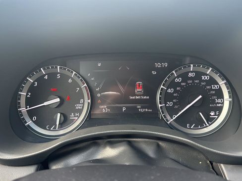 Used 2020 Toyota Highlander Platinum image 16