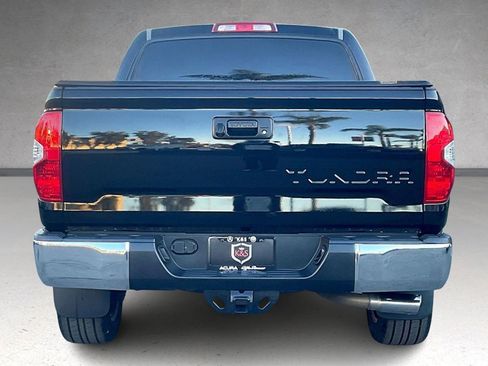 Used 2018 Toyota Tundra SR5 w/ SR5 Upgrade Package image 4