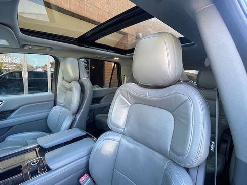 Used 2020 Lincoln Navigator L Reserve image 15
