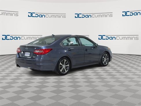 Used 2017 Subaru Legacy 2.5i Limited image 9