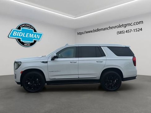 Used 2021 GMC Yukon Denali w/ LPO, Illumination Package AWD/4WD image 4