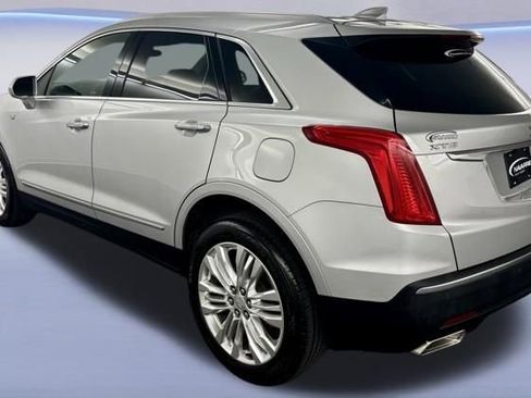 Used 2019 Cadillac XT5 Premium Luxury FWD image 6