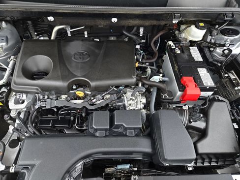 Certified 2025 Toyota RAV4 XLE AWD/4WD image 23