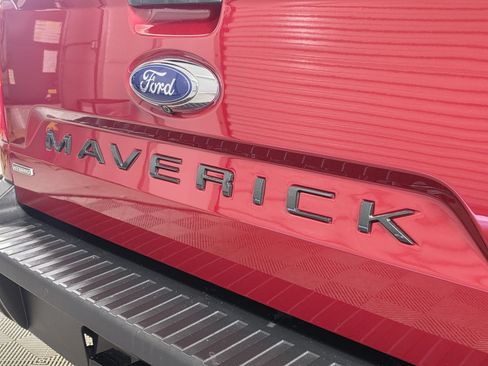 Used 2022 Ford Maverick Lariat w/ Lariat Luxury Package FWD image 48