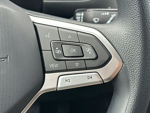 Used 2022 Volkswagen Tiguan S image 27