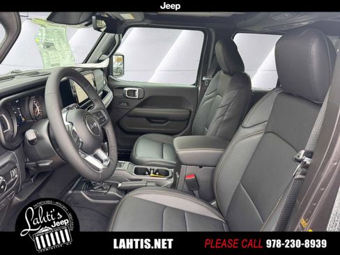 New 2026 Jeep Wrangler Unlimited Sahara image 7