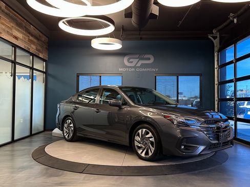 Used 2024 Subaru Legacy Limited image 1