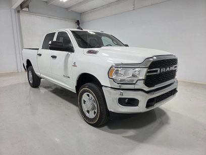 Used 2022 RAM 2500 Tradesman w/ Chrome Appearance Group