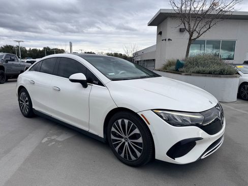 Used 2023 Mercedes-Benz EQE 350+ Sedan image 4