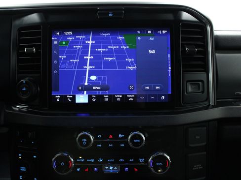 Used 2025 Ford F250 Platinum image 22