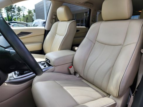 Used 2017 INFINITI QX60 Luxe w/ Premium Plus Package AWD/4WD image 7
