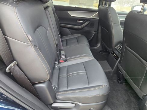 New 2026 MAZDA CX-90 Plug-In Hybrid w/ Preferred image 8