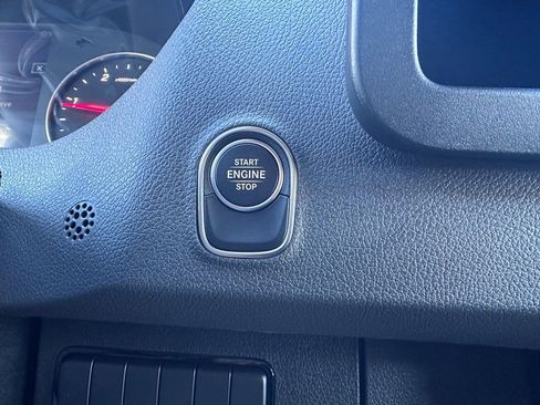 New 2025 Mercedes-Benz Sprinter 2500 image 19