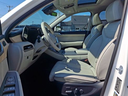 Used 2023 Hyundai Palisade Limited AWD/4WD image 15