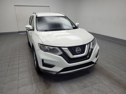 Used 2019 Nissan Rogue SV FWD image 14