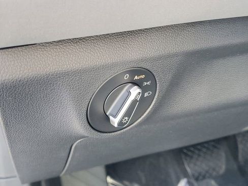 New 2026 Volkswagen Jetta SE image 14