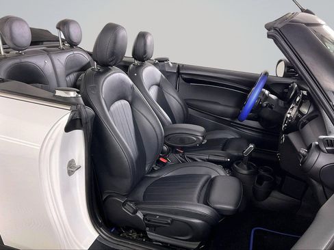 Used 2024 MINI Cooper S w/ Seaside Edition FWD image 7