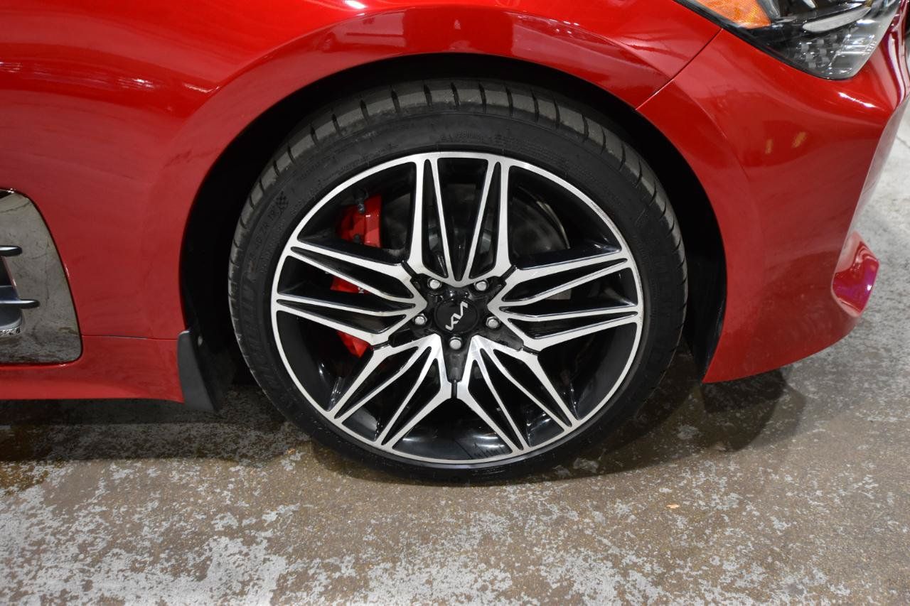 Used 2022 Kia Stinger GT1 AWD/4WD image 53
