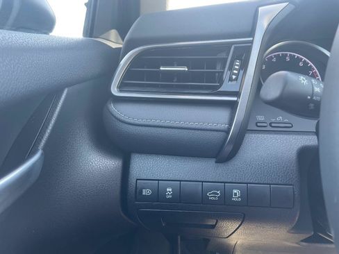 Used 2023 Toyota Camry SE FWD image 22