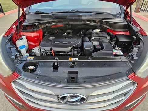 Used 2017 Hyundai Santa Fe Sport image 22