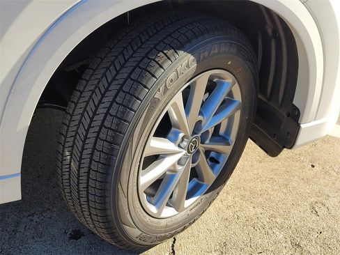 New 2025 MAZDA CX-5 AWD 2.5 S w/ Select Package image 4