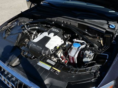 Used 2017 Audi Q5 3.0T Premium Plus w/ Technology Package image 54