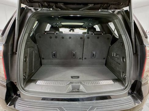 Used 2023 Chevrolet Tahoe Z71 w/ Z71 Off-Road Package AWD/4WD image 29