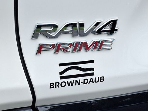 Used 2023 Toyota RAV4 SE w/ Weather & Moonroof Package AWD/4WD image 29