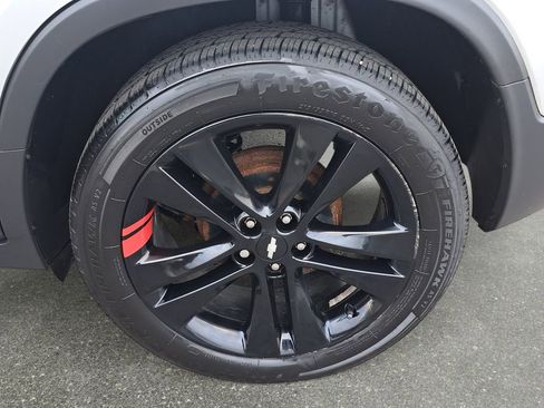 Used 2018 Chevrolet Trax LT w/ Redline Edition image 32