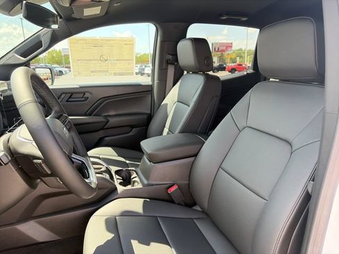 New 2026 Chevrolet Colorado Trail Boss AWD/4WD image 15