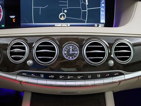 Used 2019 Mercedes-Benz S 450 Sedan image 30