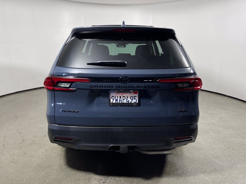 Certified 2026 Toyota Grand Highlander AWD Hybrid image 4
