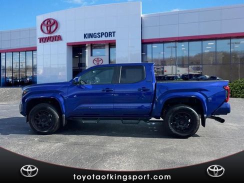 Certified 2025 Toyota Tacoma SR5 image 2