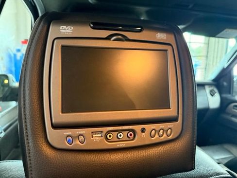 Used 2017 Ford Expedition Limited w/ Equipment Group 301A AWD/4WD image 21
