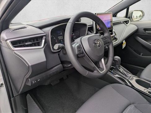 New 2026 Toyota Corolla SE image 3