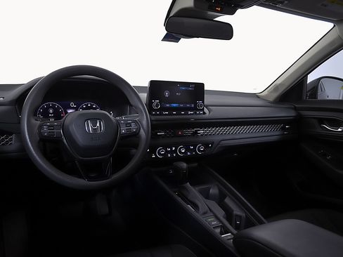 Used 2023 Honda Accord EX image 13
