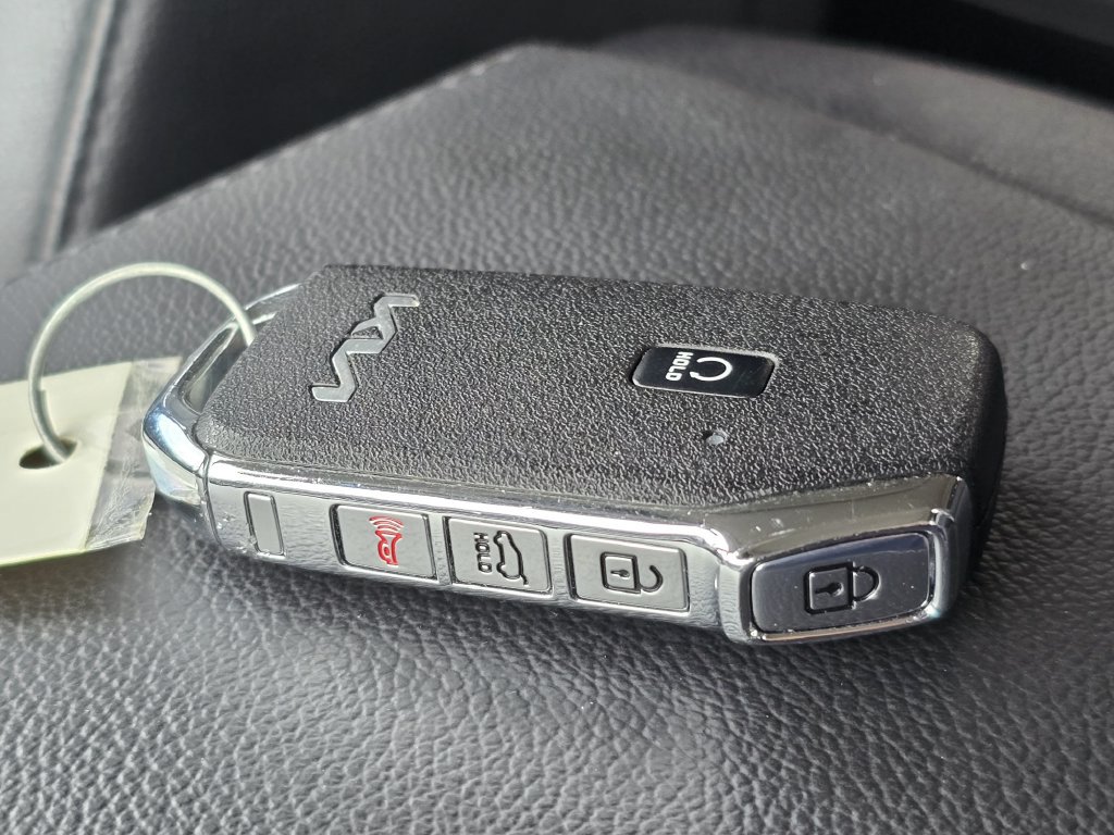 Used 2025 Kia Sportage SX FWD image 42