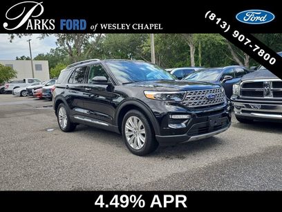 Used 2023 Ford Explorer Limited w/ Limited Technology Package