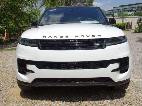 New 2026 Land Rover Range Rover Sport SE AWD/4WD image 14