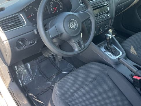 Used 2014 Volkswagen Jetta S FWD image 9