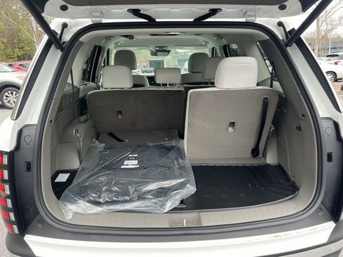 New 2026 Hyundai Palisade SEL image 13