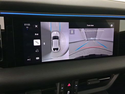 New 2025 Porsche Macan Electric image 28