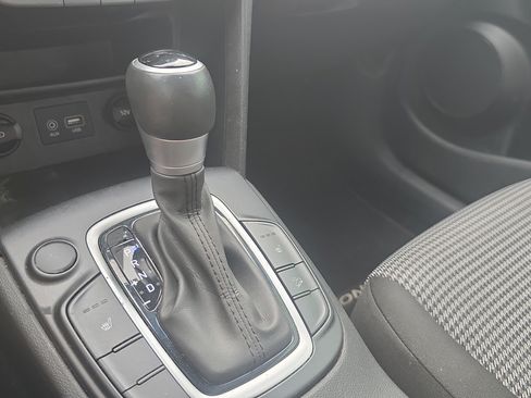 Used 2021 Hyundai Kona SEL FWD image 22