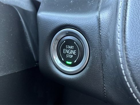 Used 2022 Chevrolet Tahoe Z71 w/ Off-Road Capability Package image 34