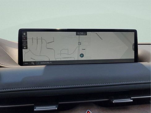 New 2023 Genesis G80 Base image 18